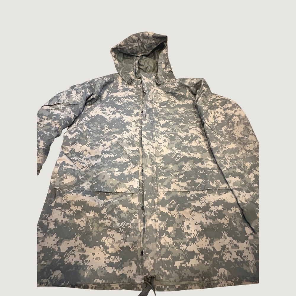 Military US Army ECWCS Gen III Level 6 UCP Digital Camo Gore-Tex Parka Jacket L